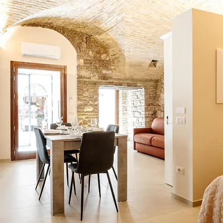 Loft Moderno In Centro Storico Apartment Assisi Exterior photo
